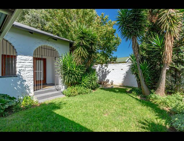 3 BEDROOM HOUSE TO LET IN PARKHURST